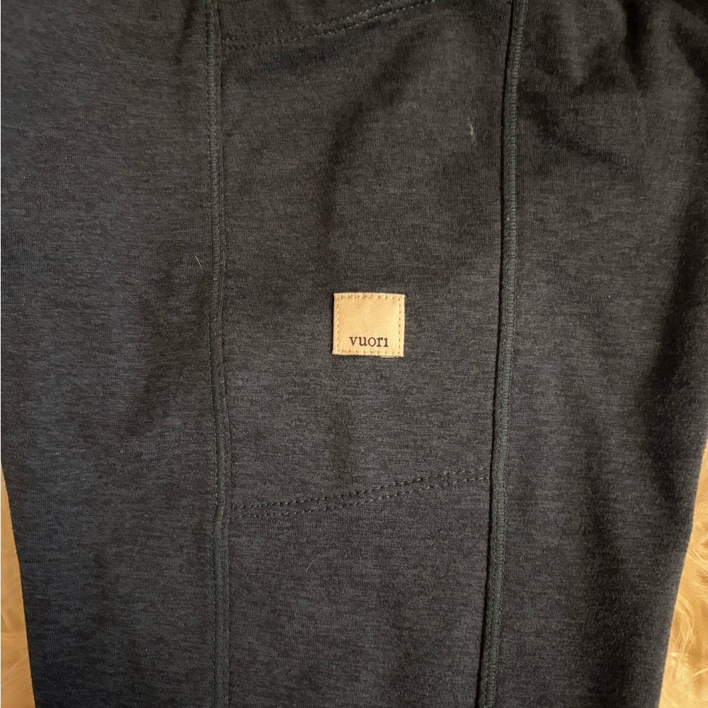 Vuori Granite Zip Front High-Waisted Leggings Beryl Heather size XS - Picture 2 of 6
